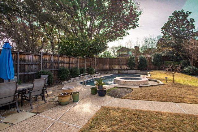 6332 Woodway Lane, Plano, TX 75093