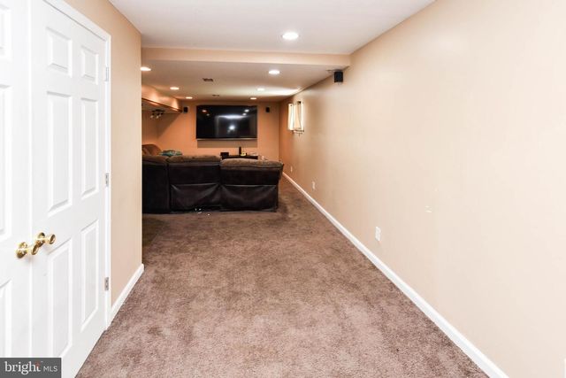 2406 BERRY THICKET CT, Waldorf, MD 20603