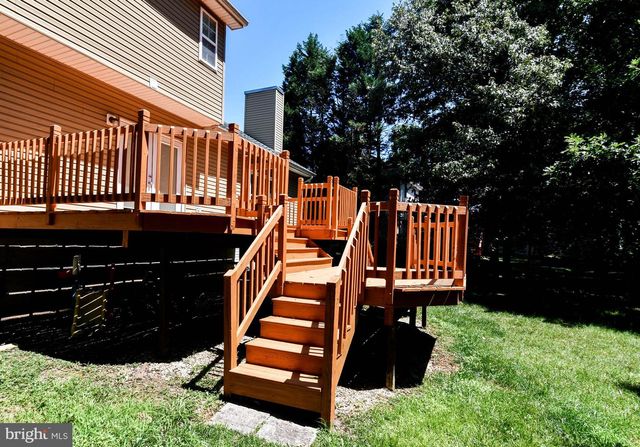 2406 BERRY THICKET CT, Waldorf, MD 20603