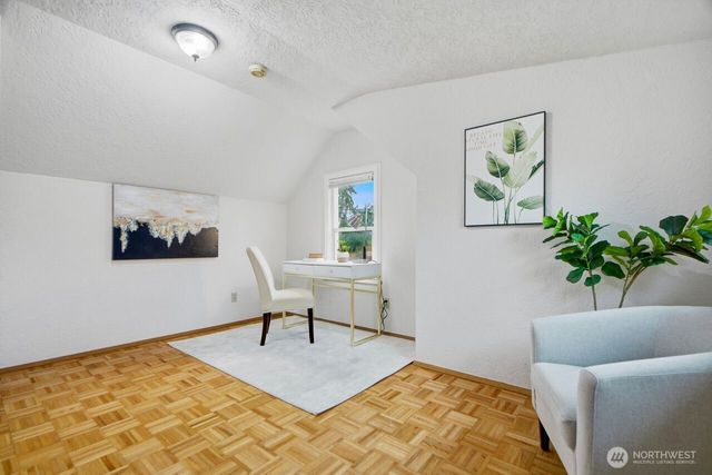 7102 N 9th Street, Tacoma, WA 98406