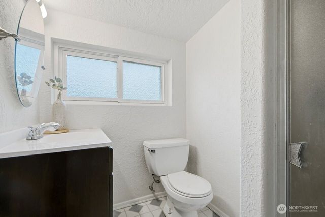 7102 N 9th Street, Tacoma, WA 98406