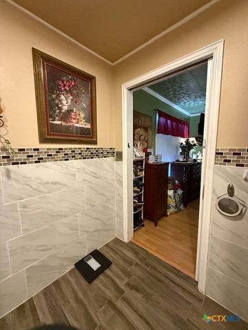 314 Charlotte Drive, Port Lavaca, TX 77979