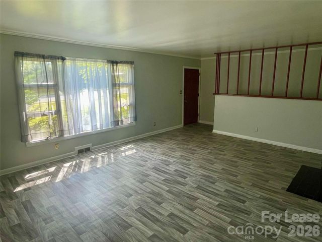 7125 Pence Road, Charlotte, NC 28215