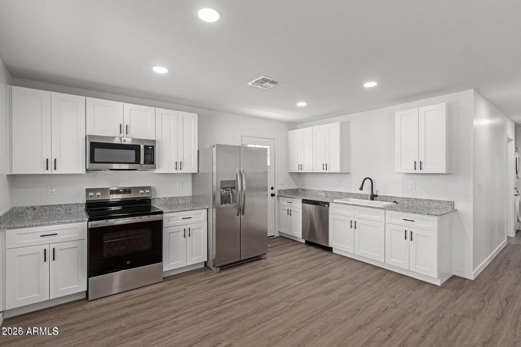 661 S 96th Place 1, Mesa, AZ 85208