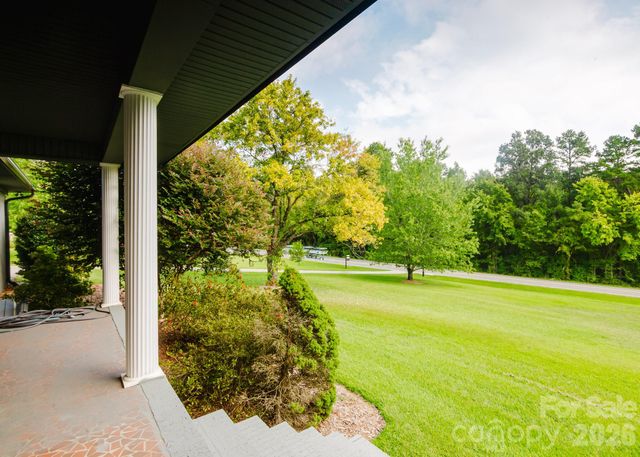 3620 Morehead Road, Charlotte, NC 28262