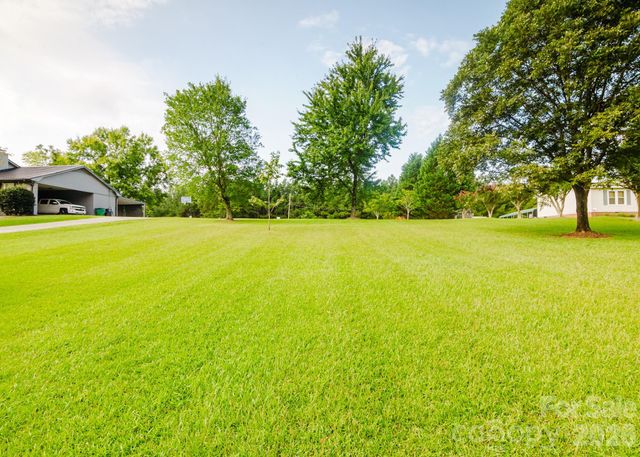 3620 Morehead Road, Charlotte, NC 28262