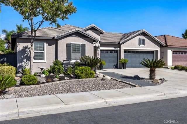 763 Dechado, San Jacinto, CA 92582