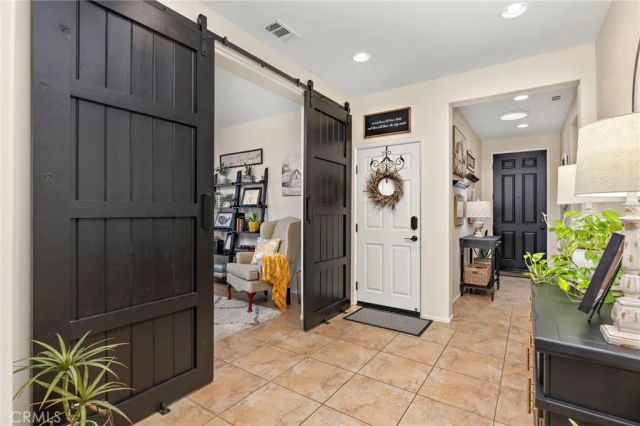 763 Dechado, San Jacinto, CA 92582