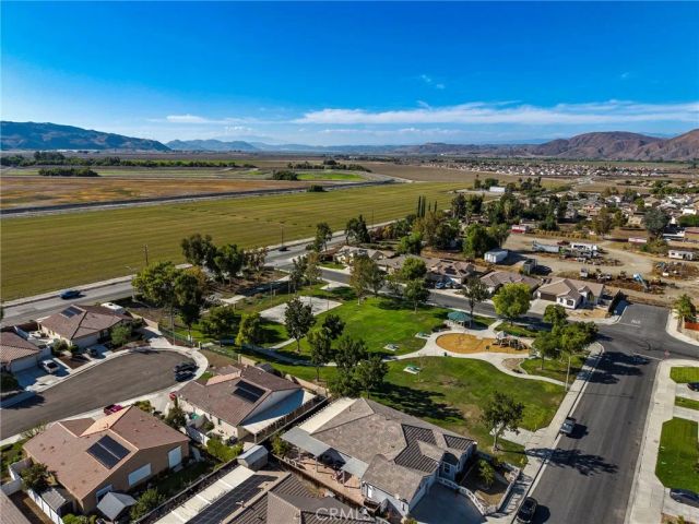763 Dechado, San Jacinto, CA 92582