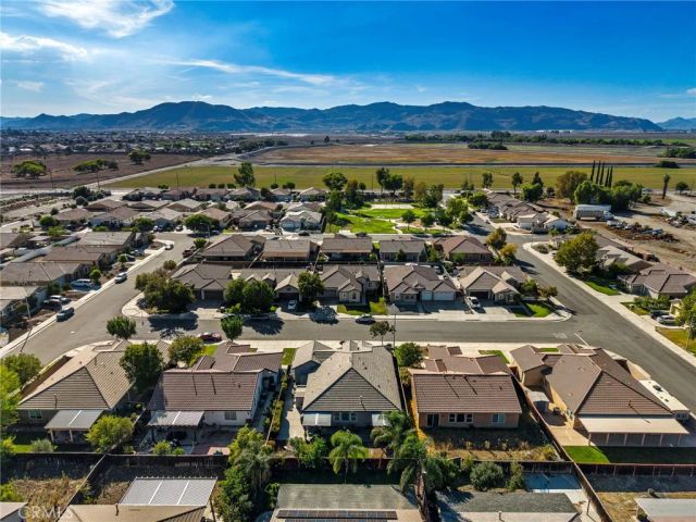 763 Dechado, San Jacinto, CA 92582