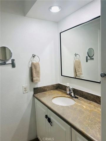 2235 W 25th West 103, San Pedro, CA 90732