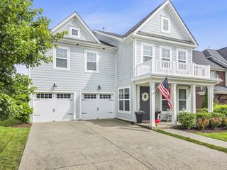 616 Lingering Way, Hendersonville, TN 37075