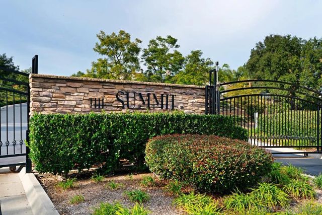 10689 Laurel Path, Escondido, CA 92026