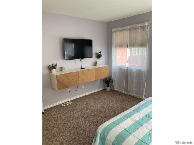 818 S Terry Street, Longmont, CO 80501