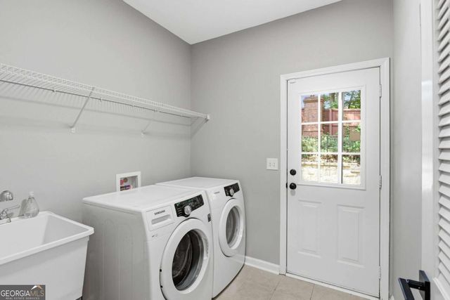 2475 Bridlewood Drive, Atlanta, GA 30339