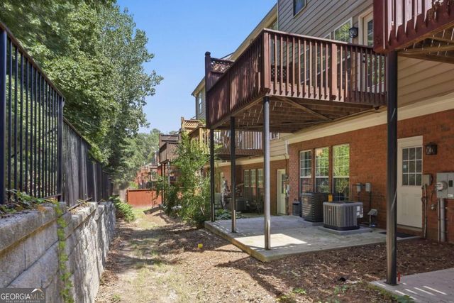 2475 Bridlewood Drive, Atlanta, GA 30339