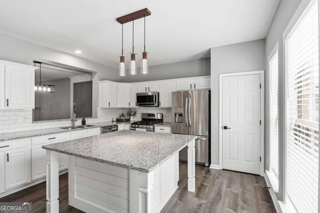 2475 Bridlewood Drive, Atlanta, GA 30339