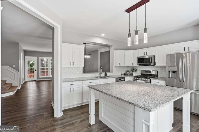 2475 Bridlewood Drive, Atlanta, GA 30339