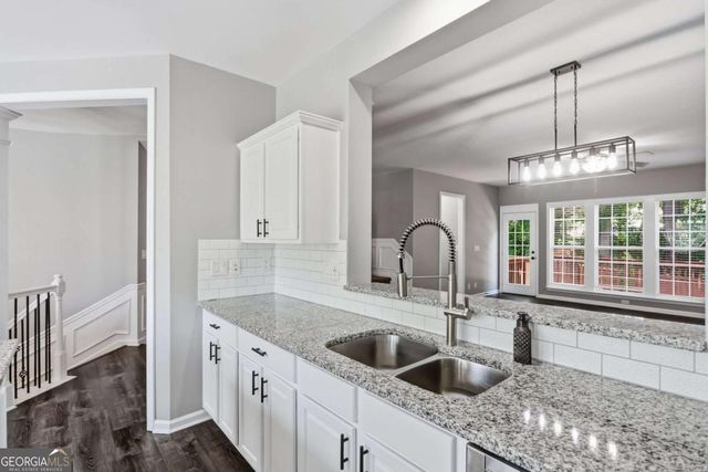 2475 Bridlewood Drive, Atlanta, GA 30339