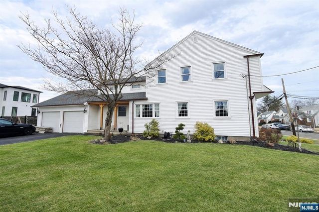 30-11 Rosalie Street, Fair Lawn, NJ 07410