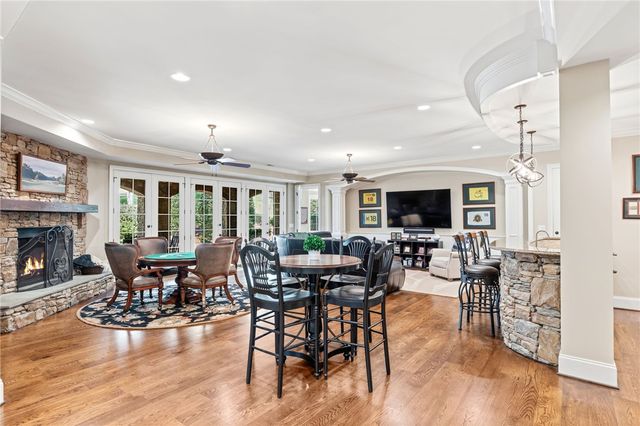 418 Augusta Way, Sunset, SC 29685
