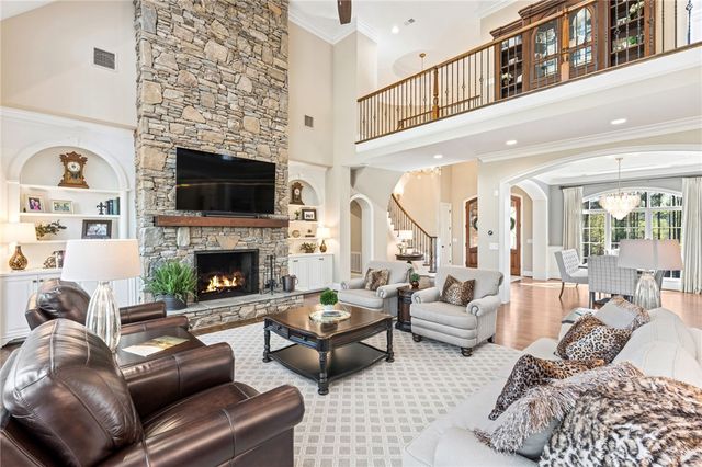 418 Augusta Way, Sunset, SC 29685