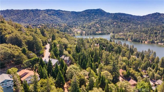 24183 Wabern Drive, Crestline, CA 92325