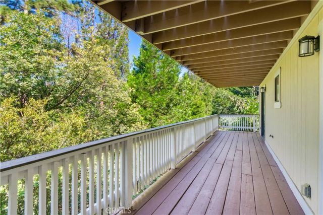 24183 Wabern Drive, Crestline, CA 92325