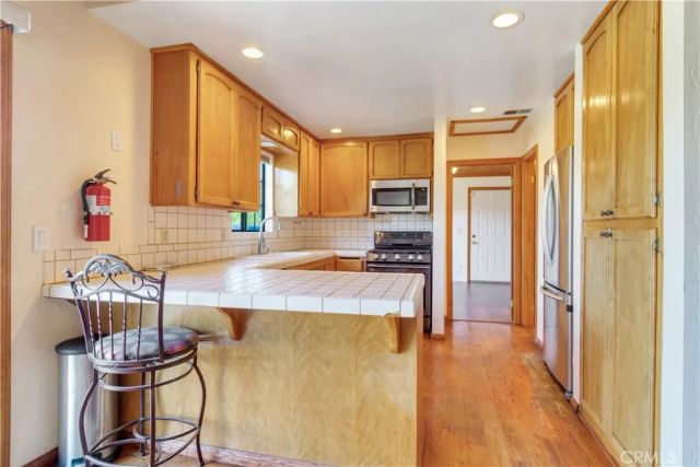 24183 Wabern Drive, Crestline, CA 92325