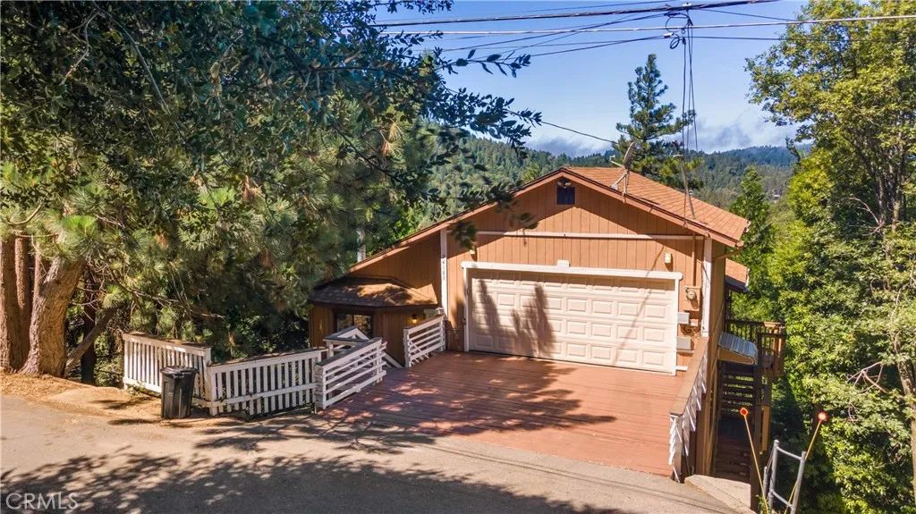 24183 Wabern Drive, Crestline, CA 92325