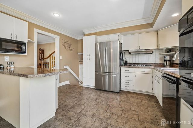 53 Orchard Street, Carteret, NJ 07008
