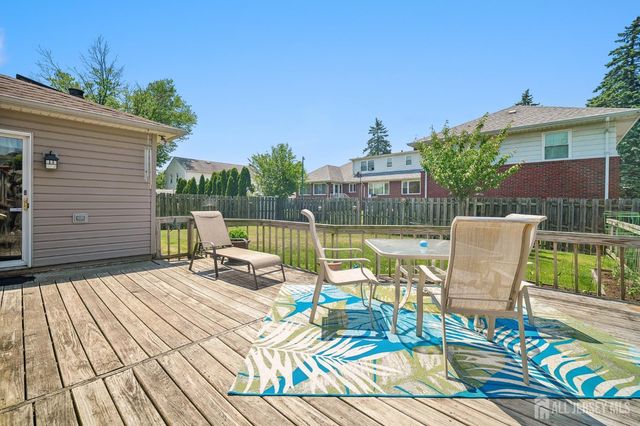 53 Orchard Street, Carteret, NJ 07008