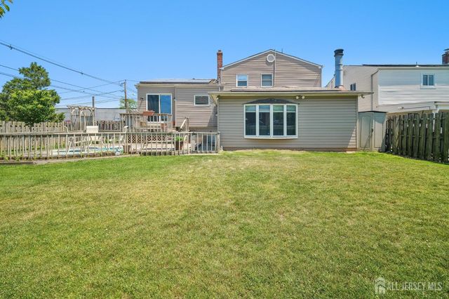 53 Orchard Street, Carteret, NJ 07008