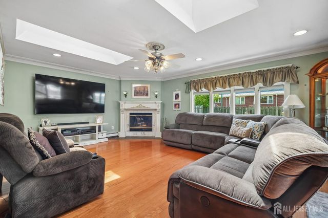 53 Orchard Street, Carteret, NJ 07008