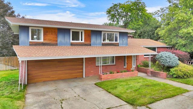 1023 S ADAMS St, Spokane Valley, WA 99037