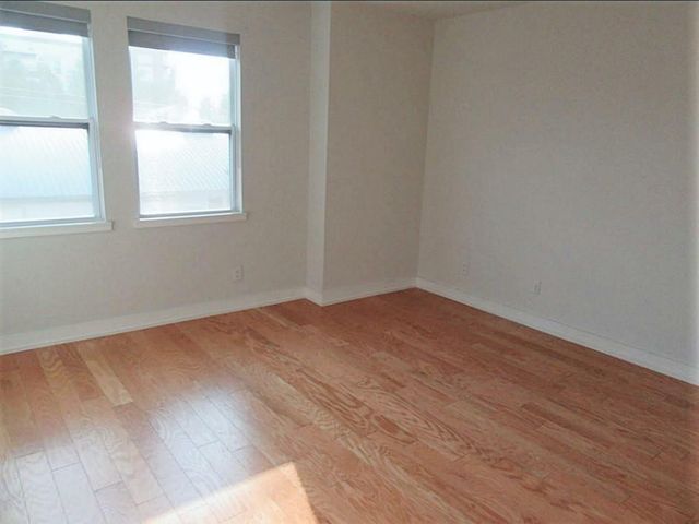 1900 Mason D, Houston, TX 77006