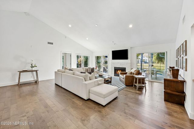 3025 CYPRESS CREEK Drive E, Ponte Vedra Beach, FL 32082