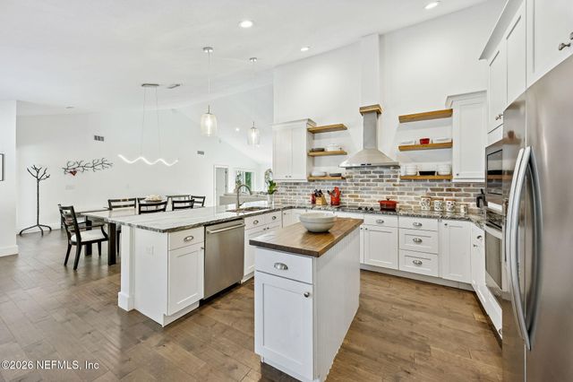 3025 CYPRESS CREEK Drive E, Ponte Vedra Beach, FL 32082