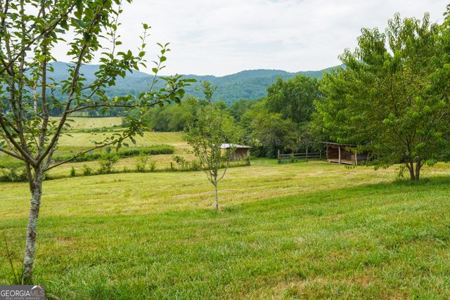 5192 Wolffork Road, Rabun Gap, GA 30568