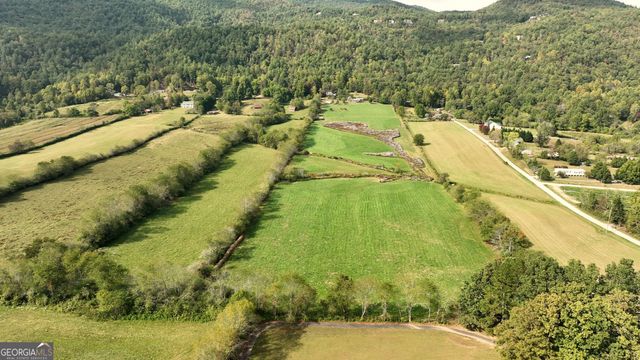 5192 Wolffork Road, Rabun Gap, GA 30568