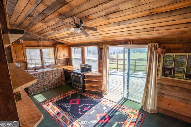 5192 Wolffork Road, Rabun Gap, GA 30568