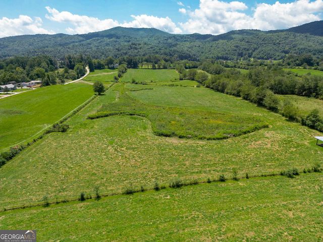 5192 Wolffork Road, Rabun Gap, GA 30568