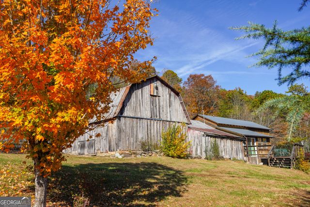 5192 Wolffork Road, Rabun Gap, GA 30568