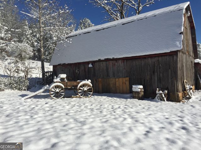 5192 Wolffork Road, Rabun Gap, GA 30568