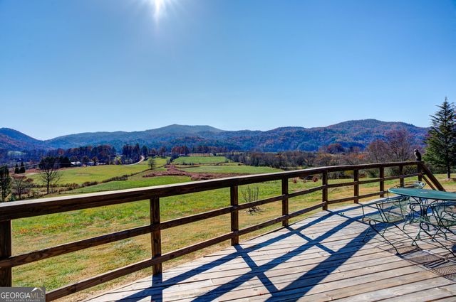 5192 Wolffork Road, Rabun Gap, GA 30568