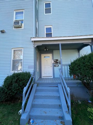 5 Freeland Ter, Worcester, MA 01603