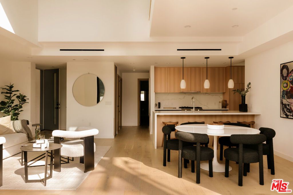 2919 Waverly 101, Los Angeles, CA 90039 — photo 2