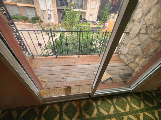 3420 Hidalgo Drive 308, Dallas, TX 75220