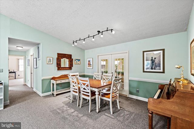 121 11TH ST S, Colonial Beach, VA 22443