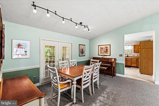 121 11TH ST S, Colonial Beach, VA 22443